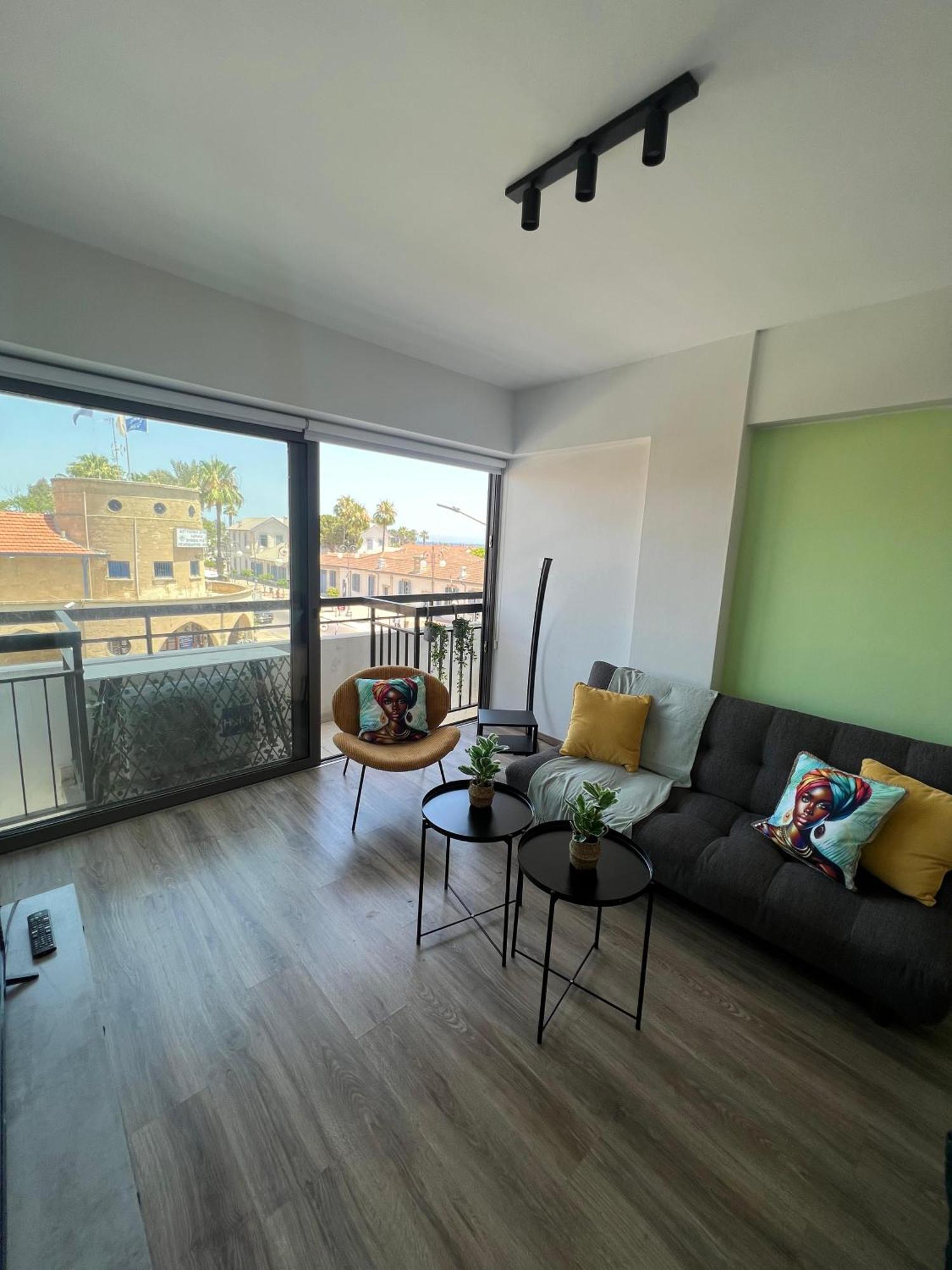 라르나카 Azul Sea View 아파트 외부 사진