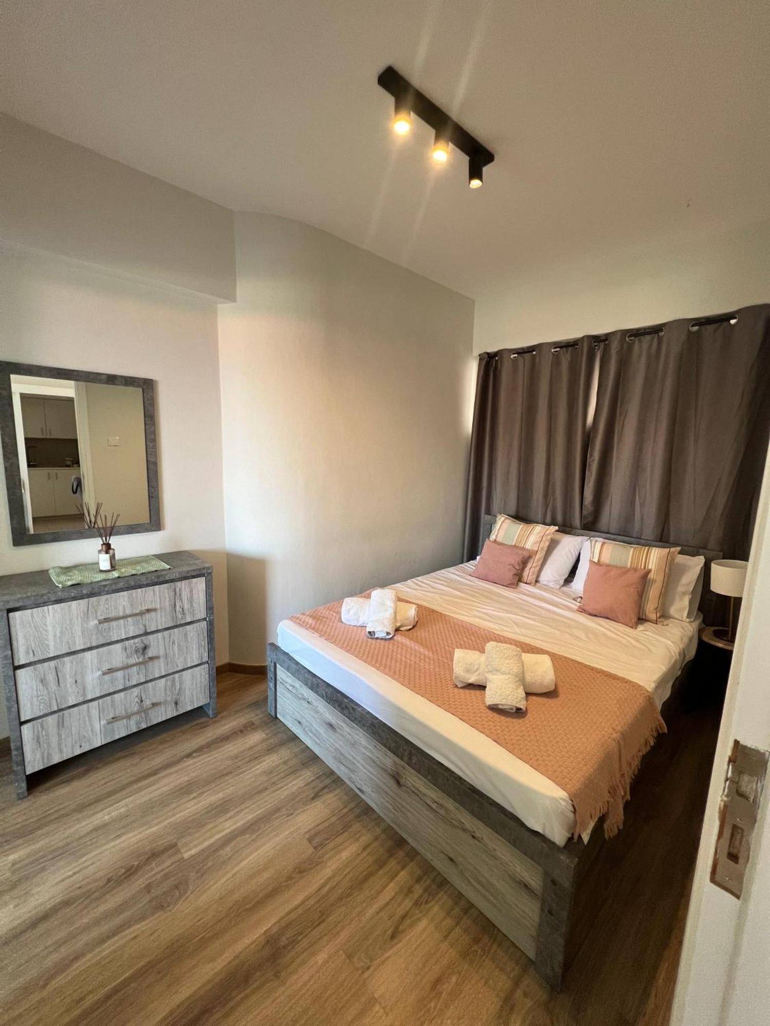 라르나카 Azul Sea View 아파트 외부 사진